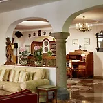 Relais & Chateaux Tennerhof Hotel